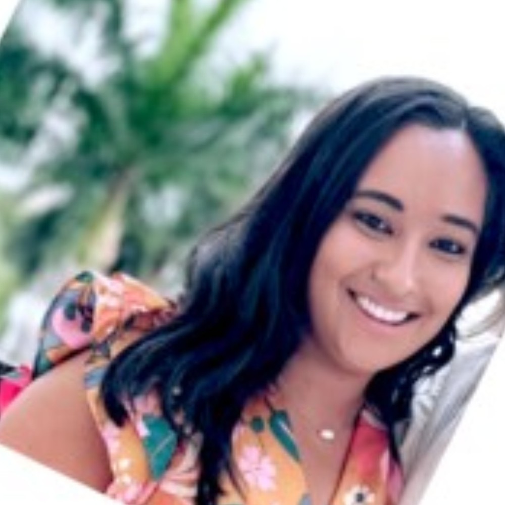 Meet your Posher, Alexandra